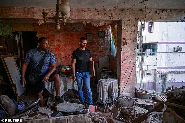 US Military Operation in Venezuela Leaves Trail of Destruction and Political Upheaval, as Shattered Apartment in Catia La Mar Highlights Human Toll