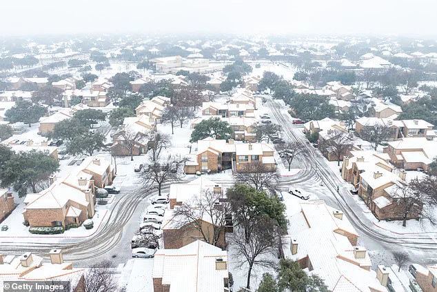 Historic Winter Storm Brings 40-Hour Cold Snap to Houston as East Coast Faces Heavy Snowfall