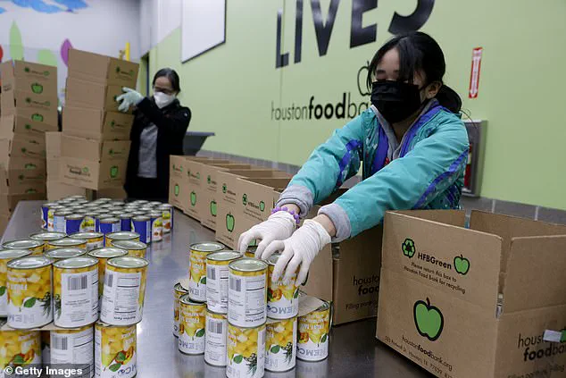 Historic Winter Storm Brings 40-Hour Cold Snap to Houston as East Coast Faces Heavy Snowfall