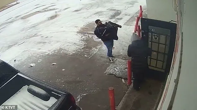 ‘One of My Good Customers’: Convenience Store Manager Describes Race to Save Homeless Woman from Freezing to Death in Fort Worth