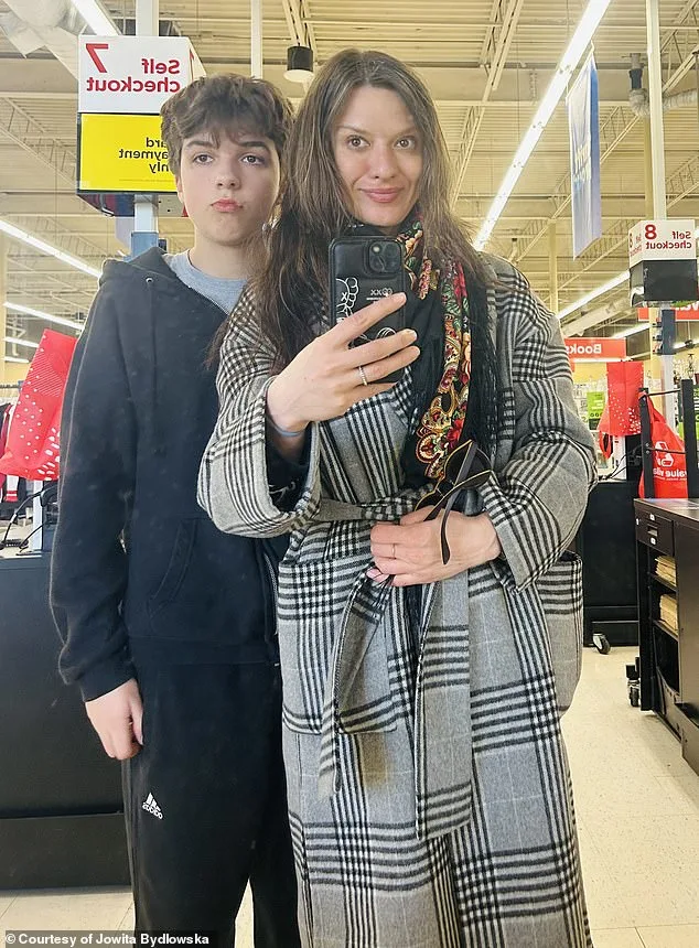 The Crash That Exposed a Drunk Mom's Secret