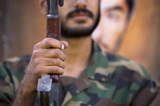 Iranian Security Forces Halt Distribution After Explosive Devices Found in Tuna Rations