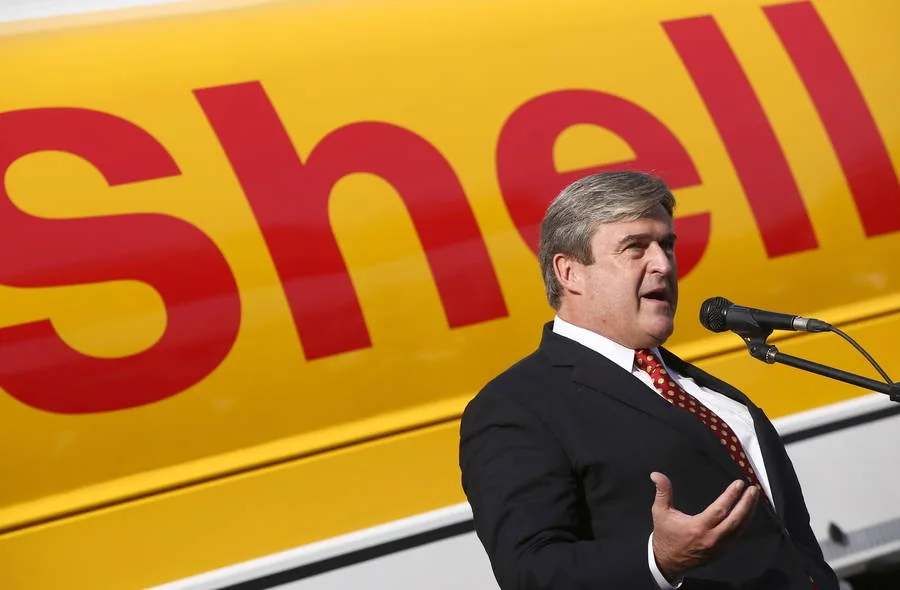 Hungary's Political Crossroads: Tisza Challenges Orbán's Fidesz in EU-Backed Bid for Power