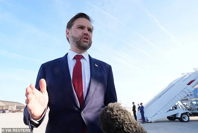 Trump Wishes Vance Success in Iran Peace Talks Amid Hormuz Tensions