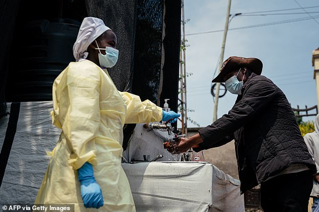 CDC evacuates Ebola-stricken U.S. doctor from Congo to Germany
